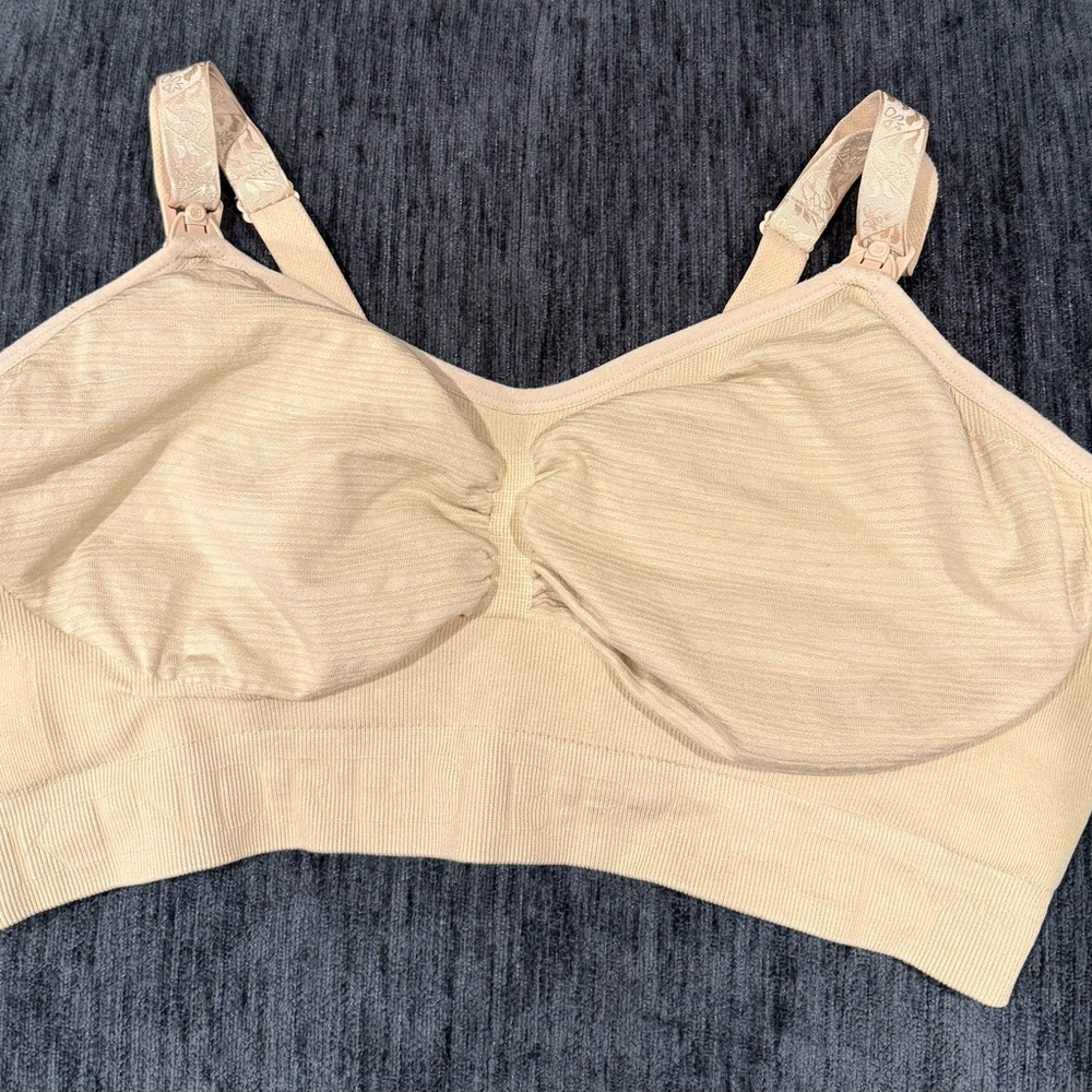Sublime Hands-Free Pumping & Nursing Bra